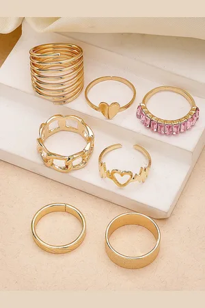karatcart 5Pcs Gold-Plated Intricate Details Finger Ring