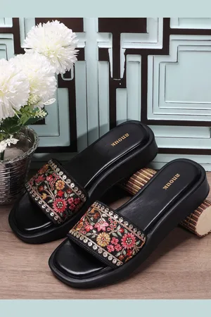 Anouk Women Woven Design Flatform Heels Sandals