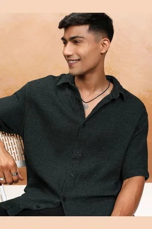 Highlander Men Oversized Textured Dobby Half Sleeve Checked Shirt