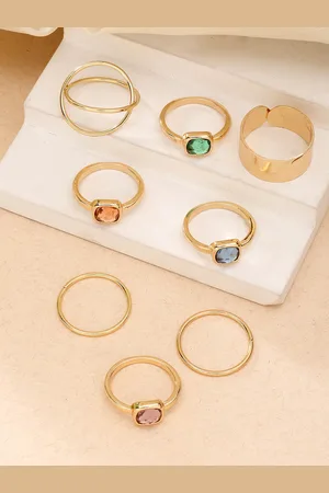 karatcart 8Pcs Gold-Plated Intricate Detail Finger Ring