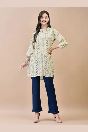 Shree Women Mandarin Collar Printed Tunic