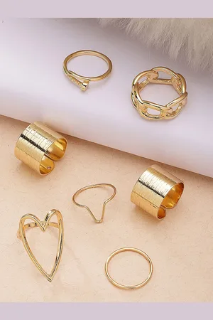 karatcart 5Pcs Gold-Plated Intricate Details Finger Ring