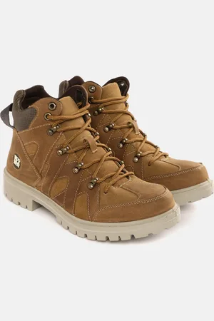 Woodland Men Nubuck Mid-Top Boots