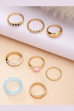 karatcart Set Of 8 Gold-Plated & Pearl-Studded Finger Rings
