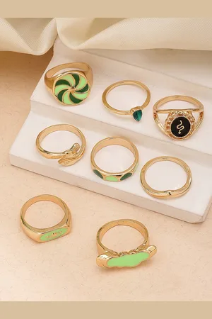 karatcart 8Pcs Gold-Plated Stone Studded Finger Ring