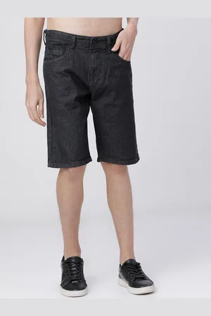 Highlander Men Slim Fit High-Rise Denim Shorts
