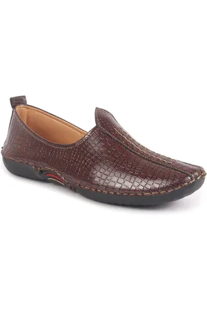 FAUSTO Men Textured Ethnic Slip On Juttis and Mojaris for Wedding