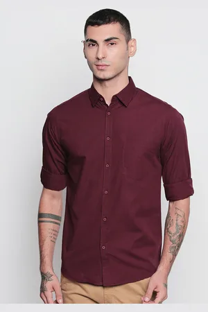 Provogue Men India Slim Spread Collar Solid Cotton Casual Shirt