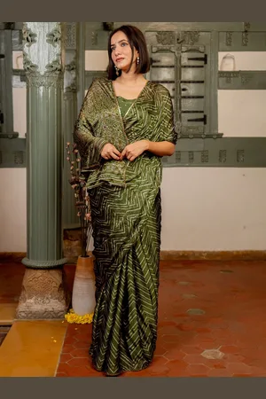 Mirchi Fashion Leheriya Striped Saree With Blouse Piece