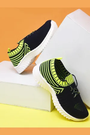 YK Boys Woven Design Sneakers
