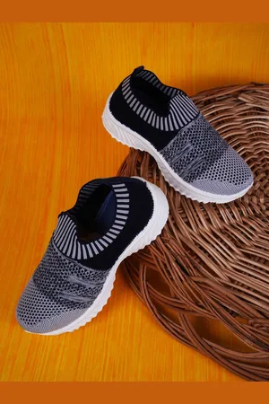 YK Boys Woven Design Slip-On Sneakers