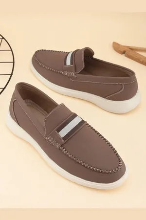 Mast & Harbour Men Round Toe Lightweight Loafers