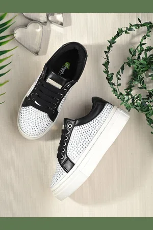 FRESH 1947 FEET Kids Embellished Casual Sneakers