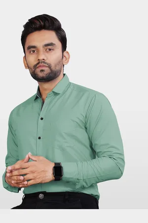 Metronaut Men India Slim Spread Collar Solid Slim Fit Casual Shirt