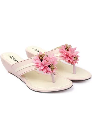 BXXY Women Embellished Wedge Sandals