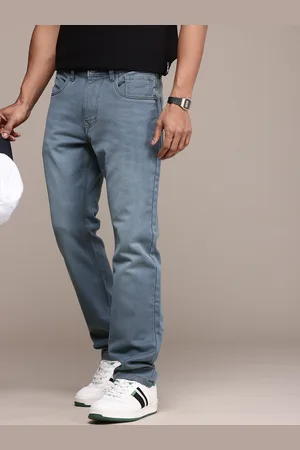 WROGN Men Straight Fit Light Fade Stretchable Jeans