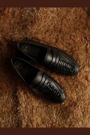 MONKSTORY Men Textured Laser Cuts Loafers