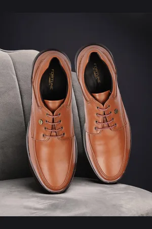 Liberty Bentlick E Men Solid Formal Derby Shoes