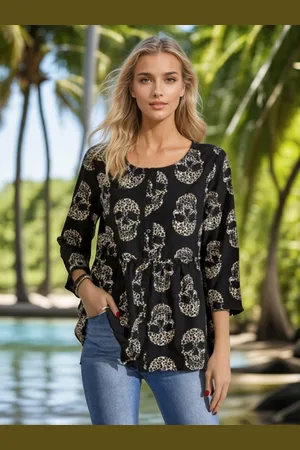 KOTTY Women Printed Round Neck Crepe Top