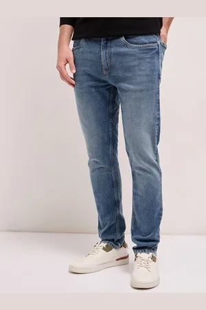 The Bear House Men Slim Fit Heavy Fade Jeans