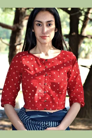 Chidiyaa Women Maroon Block Printed Cotton Saree Blouse