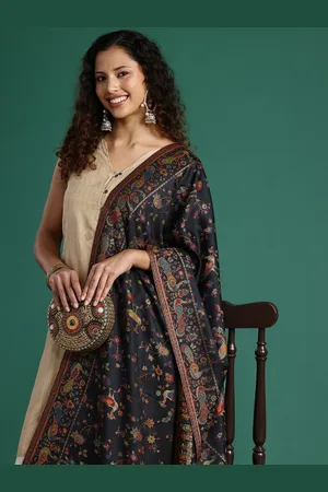 Sangria Women Woven Design Stole