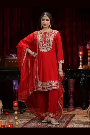 SCAKHI Ethnic Motifs Yoke Design Gotta Patti Kurta With Salwar & Dupatta