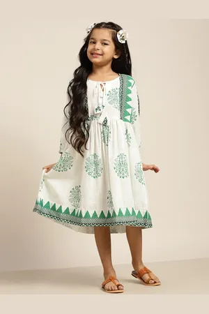 Sangria Girls Off-White & Green Printed A-Line Dress