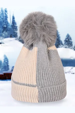 Loom Legacy Women Colourblocked Beanie
