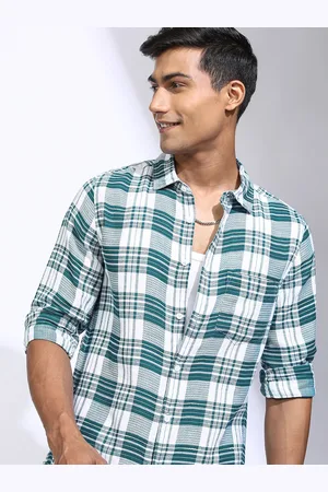 LocoMotive Men Cutaway Collar Tartan Checked Cotton Relaxed Fit Casual Shirt