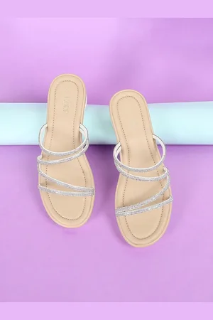 Lifestyle Women Embellished Open Round Toe Flats