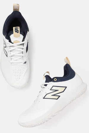 New Balance Men 4020 Cricket Shoes