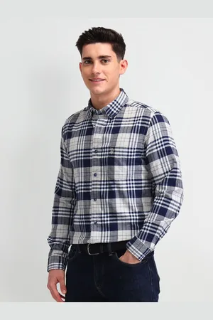 Ralph Lauren Men Manhattan Slim Fit Opaque Checked Casual Shirt