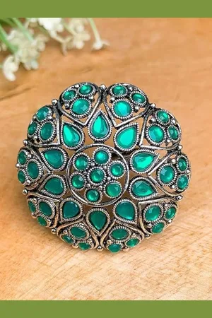 I Jewels Green & Silver-Toned Rhodium Plated Kundan Handcrafted Finger Ring