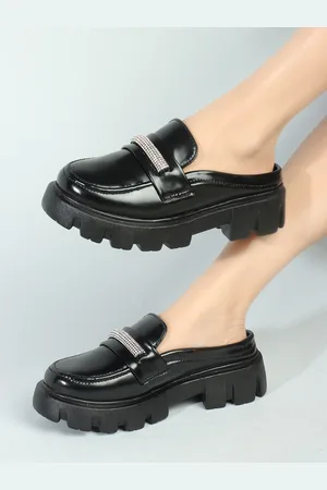 ICONICS Women Embellished Waterproof Lining Mule Sneakers