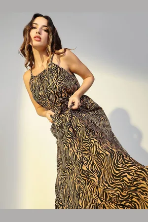 SHOWOFF Women Shoulder Straps Fit & Flare Maxi Dress