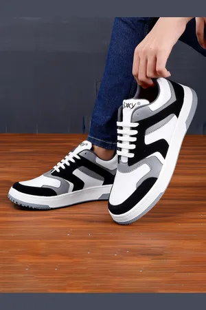 BXXY Men High-Top Lace-Ups Sneakers