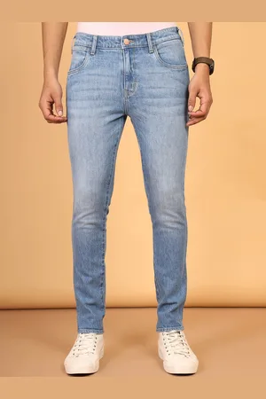 Wrangler Men Comfort Fit Low-Rise Stretchable Light Fade Jeans