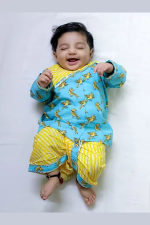 BownBee Boys Floral Printed Gotta Patti Kurta Straight Kurta With Dhoti