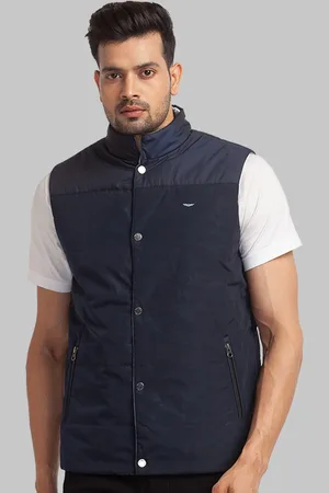 Park Avenue Men Camouflage Printed Sleeveless Padded Jacket