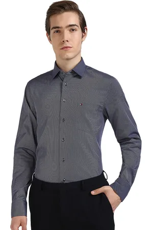 Tommy Hilfiger Men Spread Collar Micro Ditsy Printed Cotton Formal Shirt