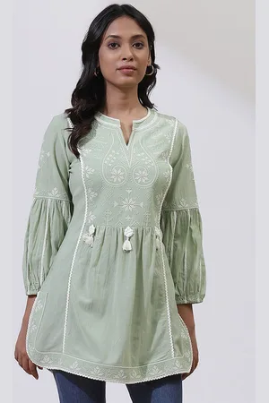 Lakshita Women Embroidered Round Neck Tunic
