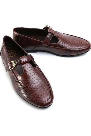MONKSTORY Men Textured Slip-On Shoes