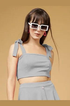 OOMPH Women Square Neck Crop Top