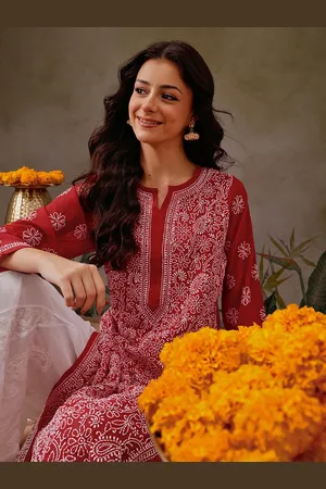 ADAM Co. Women Plus Size Red & White Ethnic Motifs Embroidered Chikankari Handloom Kurta