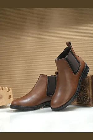Roadster The Lifestyle Co Men Chelsea Boots