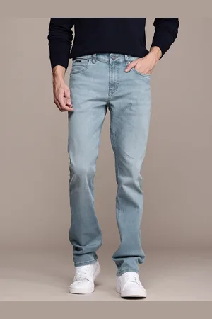 Nautica Men Straight Fit Low-Rise Light Fade Stretchable Jeans