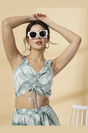 OOMPH Women Floral Print Sweetheart Neck Crepe Crop Top