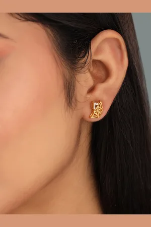 Kicky And Perky 925 Sterling Silver Moissanite Studded Earrings