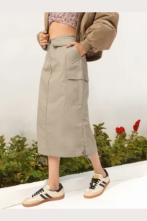 DressBerry Contemporary Sophistication Cargo Pocket Straight Skirt